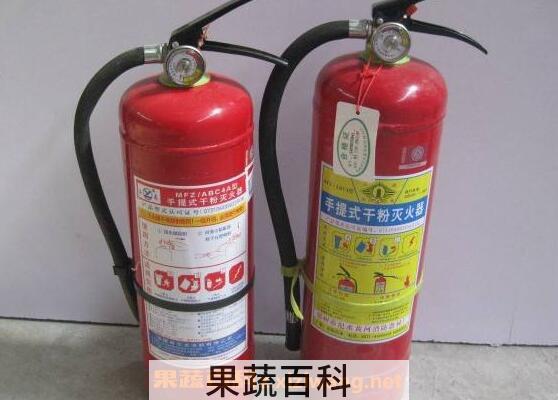  干粉灭火器有效期几年 干粉灭火器的使用注意事项