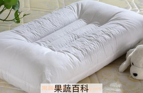 荞麦壳枕头的危害 荞麦壳枕头怎么清洗