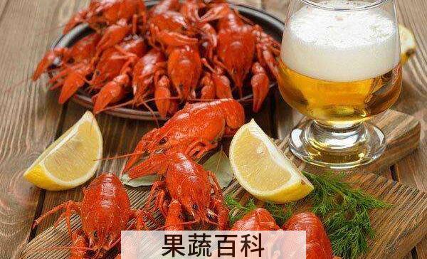 吃龙虾喝酒过敏怎么办，口服氯雷他定或速去医院就诊