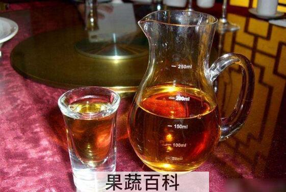 黑果泡酒的功效与作用 黑果的食用方法