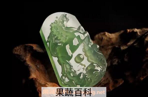  翡翠和玉的区别