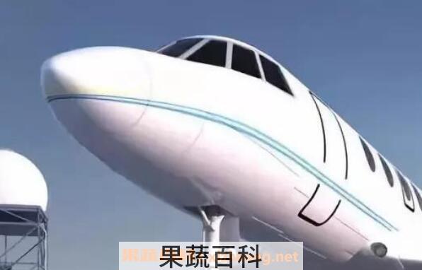 坐飞机可以带化妆品吗 坐飞机哪些东西不能带