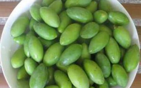 新鲜青果怎么吃最好 青果的食用方法技巧