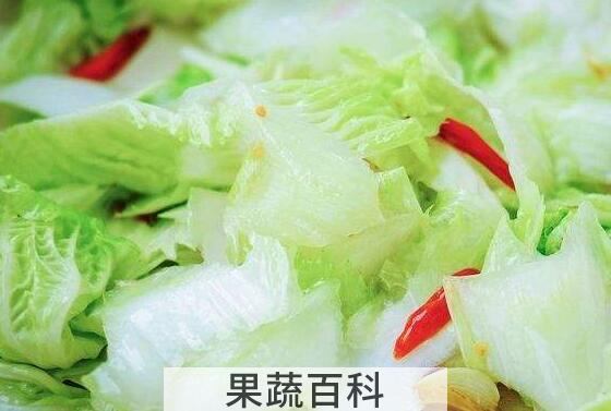 煮白菜水泡脚的功效与作用 煮白菜水的作用