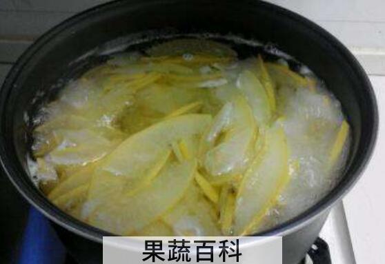 柚子皮煮水的功效与作用