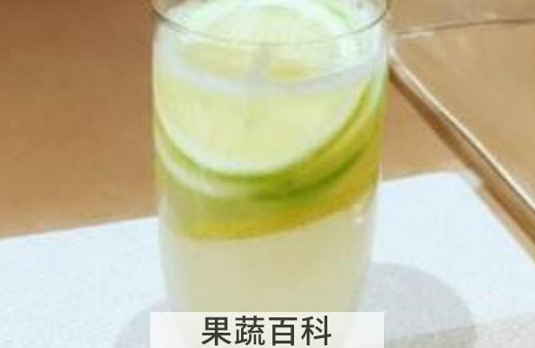 盐柠檬水的功效与作用 喝柠檬水加盐有什么好处