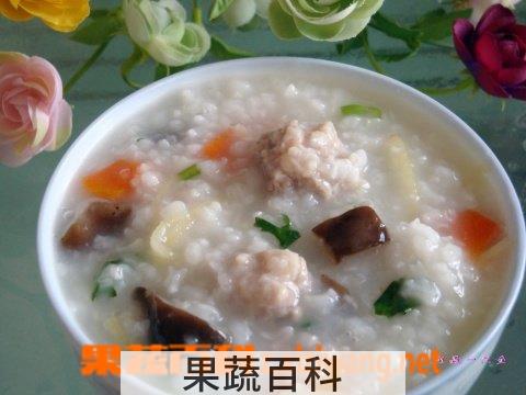 果蔬百科菇香肉丸粥的做法