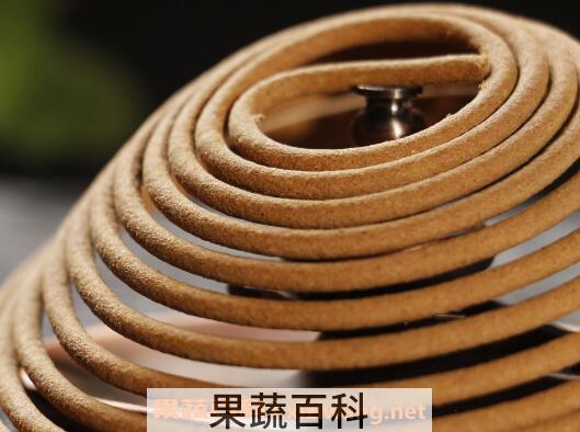  点燃檀香的功效与作用 家里烧檀香的禁忌