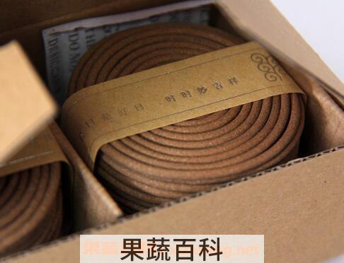  点燃檀香的功效与作用 家里烧檀香的禁忌
