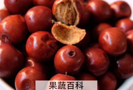 干酸枣泡水喝的功效与作用