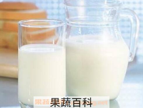 喝羊奶的好处和坏处有哪些