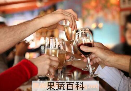 喝酒的坏处有哪些 经常喝酒有什么坏处