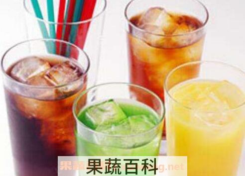 碳酸饮料的危害 经常喝碳酸饮料有什么危害