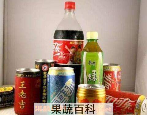 儿童喝碳酸饮料的危害 碳酸饮料对孩子的危害