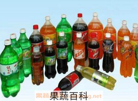 儿童喝碳酸饮料的危害 碳酸饮料对孩子的危害