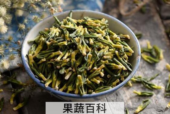 女人喝莲子心的好处与危害