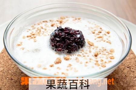 果蔬百科椰汁紫米露的做法