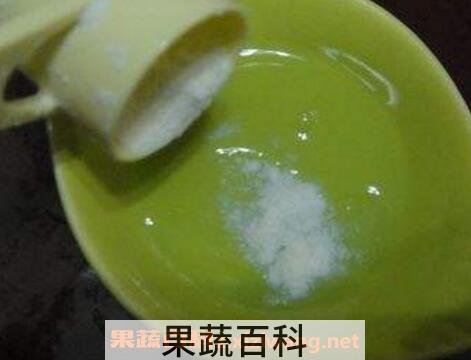 蛋清蜂蜜面膜的做法与好处