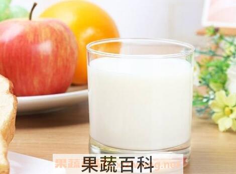 喝牛奶的好处有哪些 喝牛奶的功效作用
