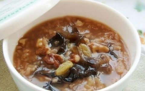 核桃木耳粳米粥的材料和做法步骤