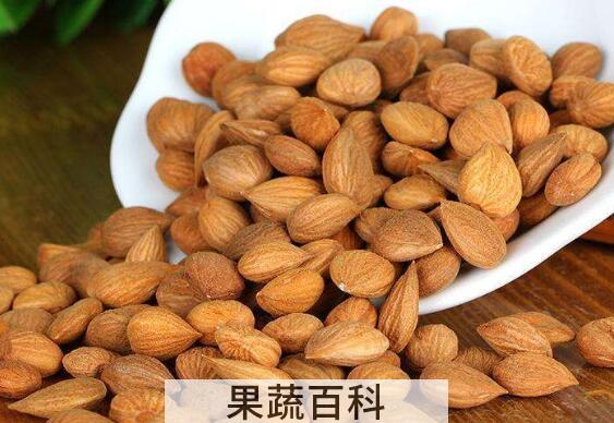熟杏仁和生杏仁的区别 吃杏仁的好处