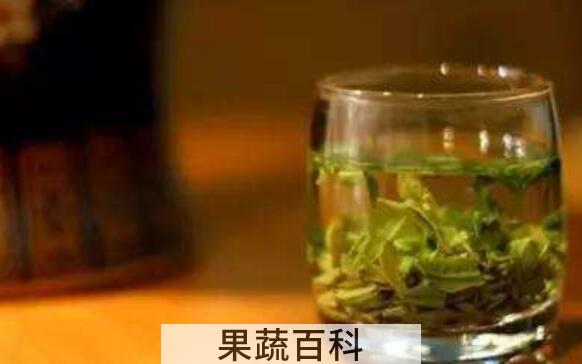 甜菊叶泡水的功效与作用 甜菊叶泡水的正确方法