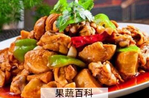 大盘鸡是哪个地方的菜 大盘鸡的家常做法教程