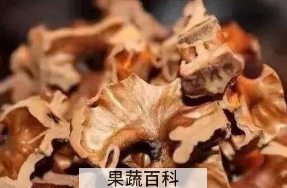 核桃壳的副作用有哪些 核桃壳煮水喝的危害