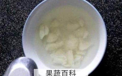 大蒜冰糖水的功效与禁忌