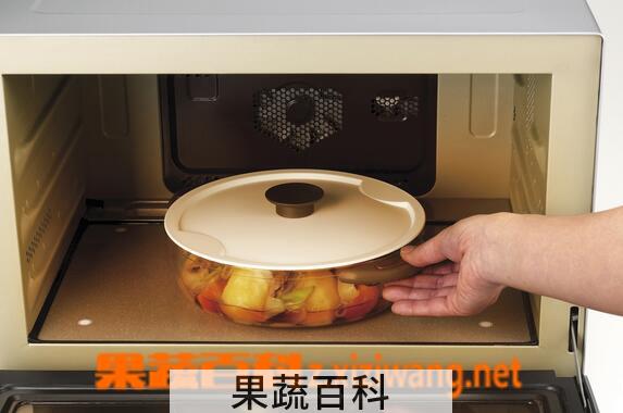 果蔬百科 哪些食物不能用微波炉加热