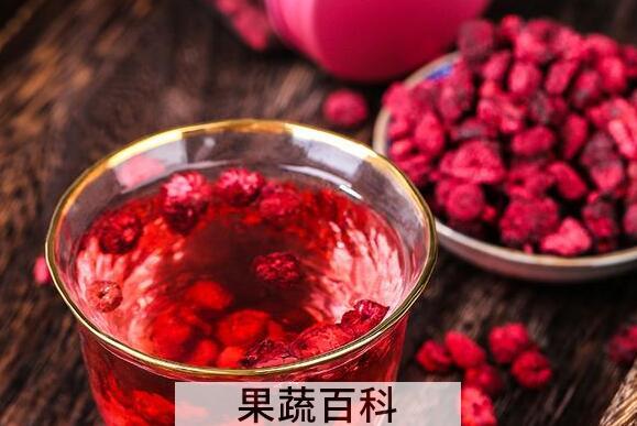 覆盆子泡水喝的功效