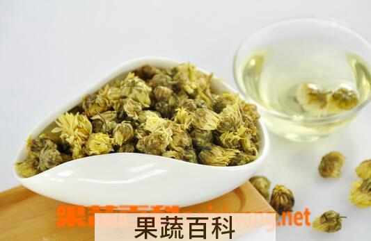 果蔬百科菊花的美容功效与用法