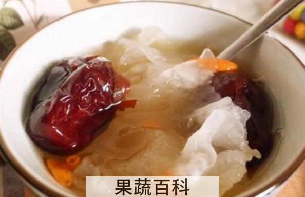 银耳红枣汤的功效与作用及禁忌