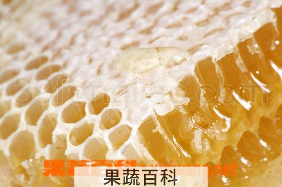 果蔬百科吃蜂胶的好处和坏处