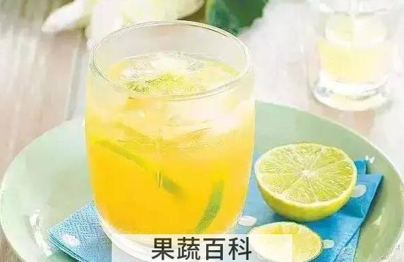 饮柠檬汁有什么好处 喝柠檬汁的功效与作用