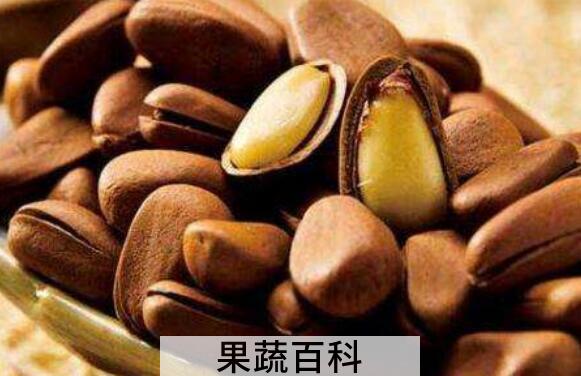 黑松子的功效与作用 吃黑松子的好处