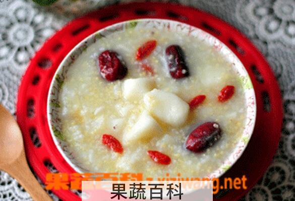 果蔬百科小米红枣山药粥