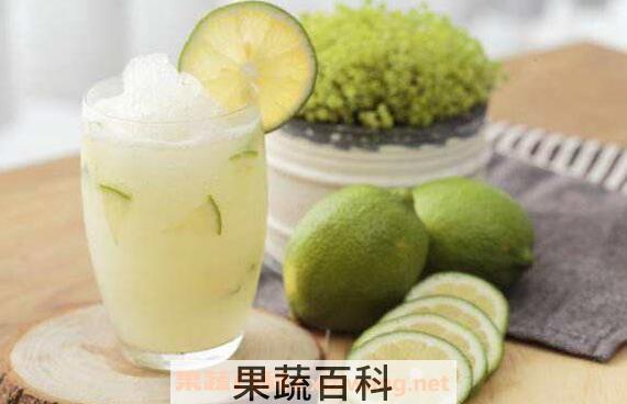 柠檬汁的功效与作用 饮柠檬汁有什么好处