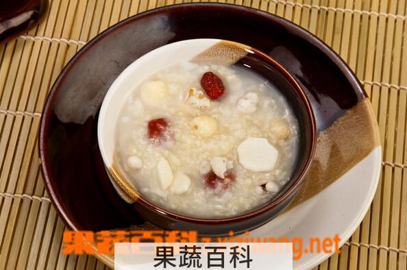 果蔬百科红枣莲子粥