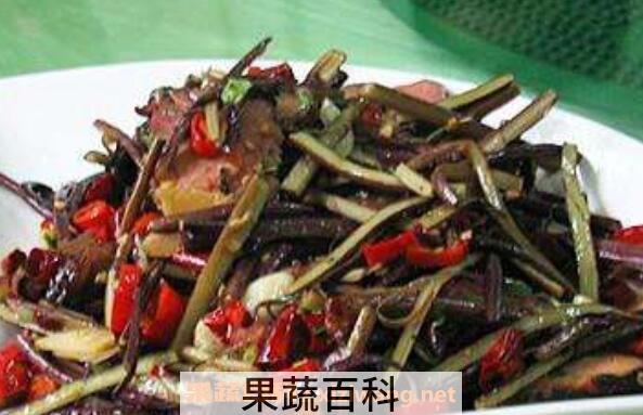 山蕨菜怎么做好吃 山蕨菜的食用方法