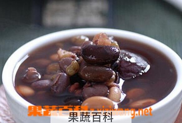 果蔬百科红豆花生粥