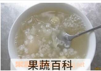 果蔬百科银耳雪梨粥