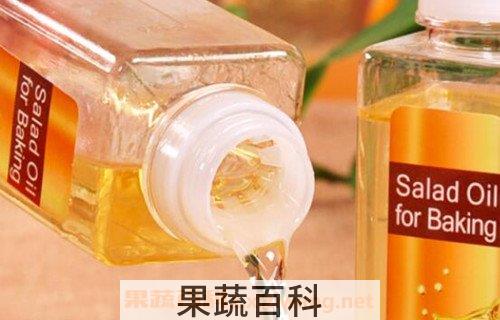 色拉油