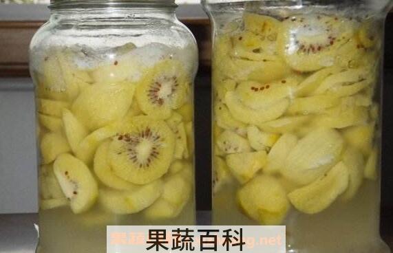野生猕猴桃泡酒的方法教程