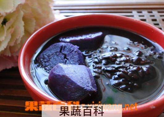 果蔬百科黑米紫薯粥