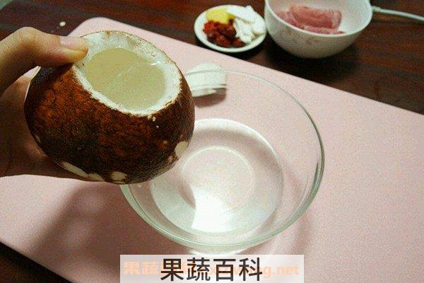 椰子水