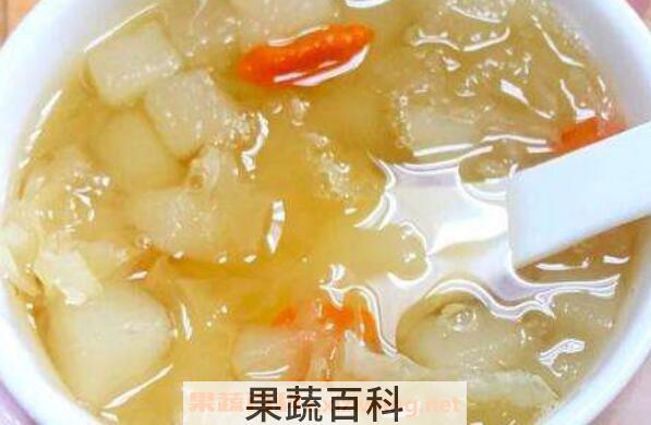 梨子煮水的功效与作用 喝梨子煮水的好处