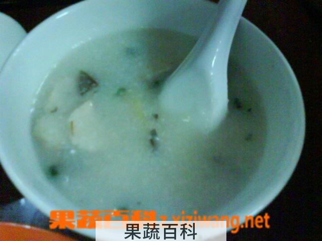 果蔬百科皮蛋鱼片粥