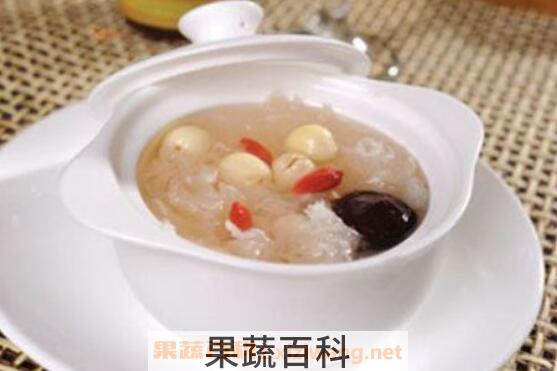 新鲜莲子怎么吃好 新鲜莲子的吃法技巧
