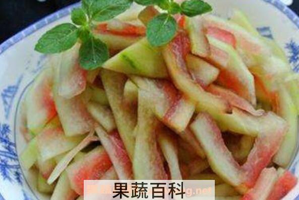 西瓜皮怎么吃 西瓜皮的家常做法大全